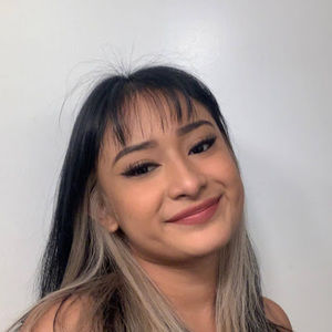 Meet your Posher, Ivette